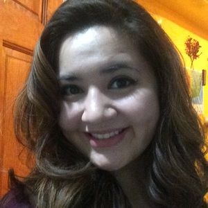 Meet your Posher, Cynthia